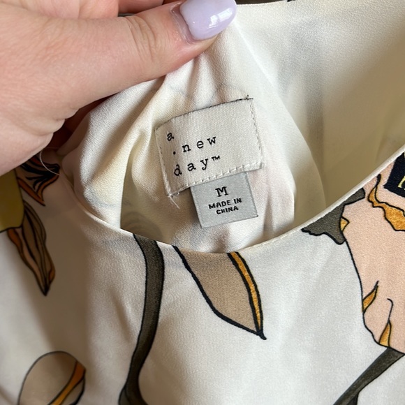 pleated long/ maxifloral dress - Picture 2 of 4